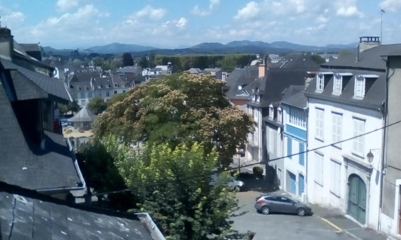 Chambres d'hôtes L'Oustal Oloron-Sainte-Marie Extérieur photo